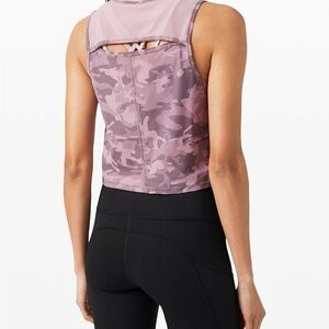 LIKE NEW! Lululemon Sculpt Tank Cropped Incognito Camo Pink sz 6